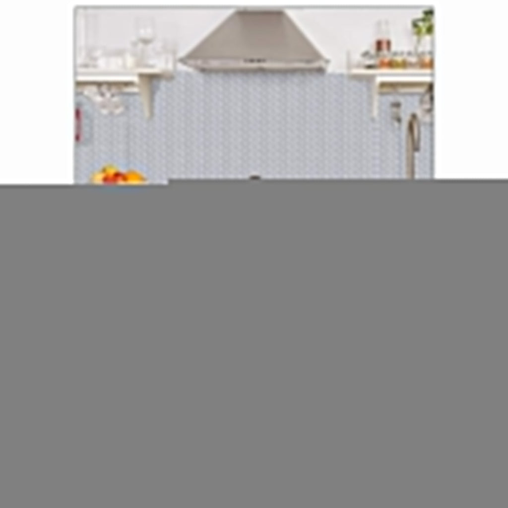 2-meter foil sticker for kitchen use, prevents oil stains and simplifies cleanup.